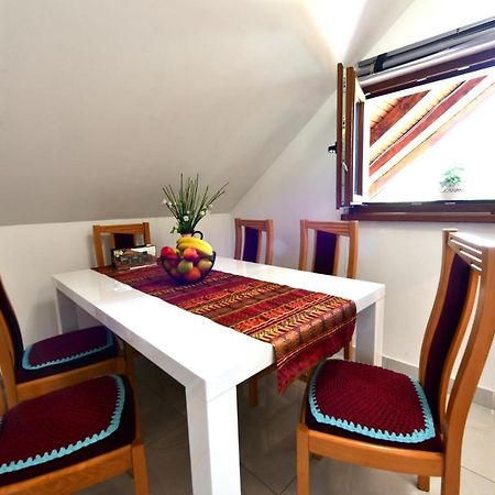 Apartman Jelena Rakovica Extérieur photo