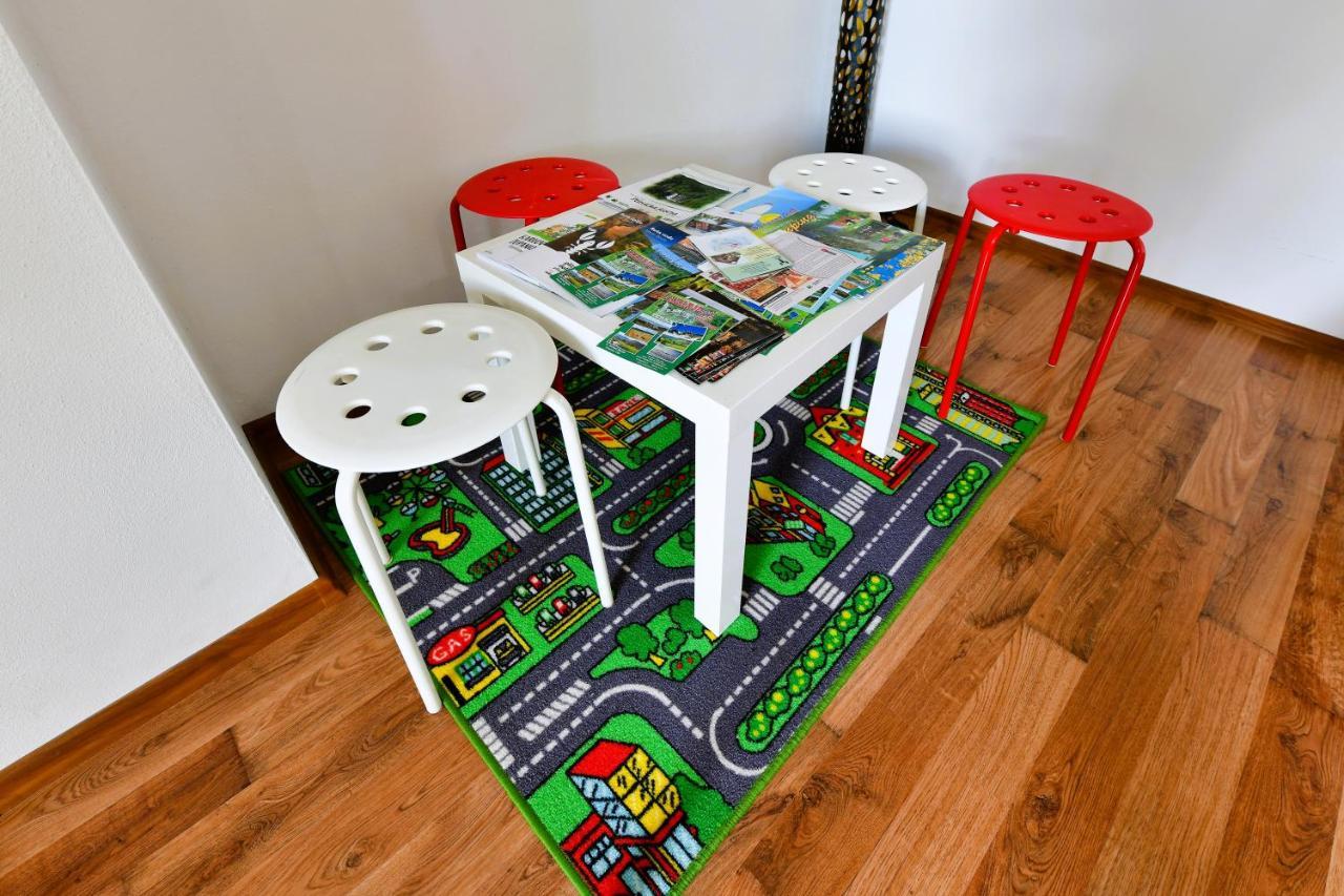 Apartman Jelena Rakovica Extérieur photo