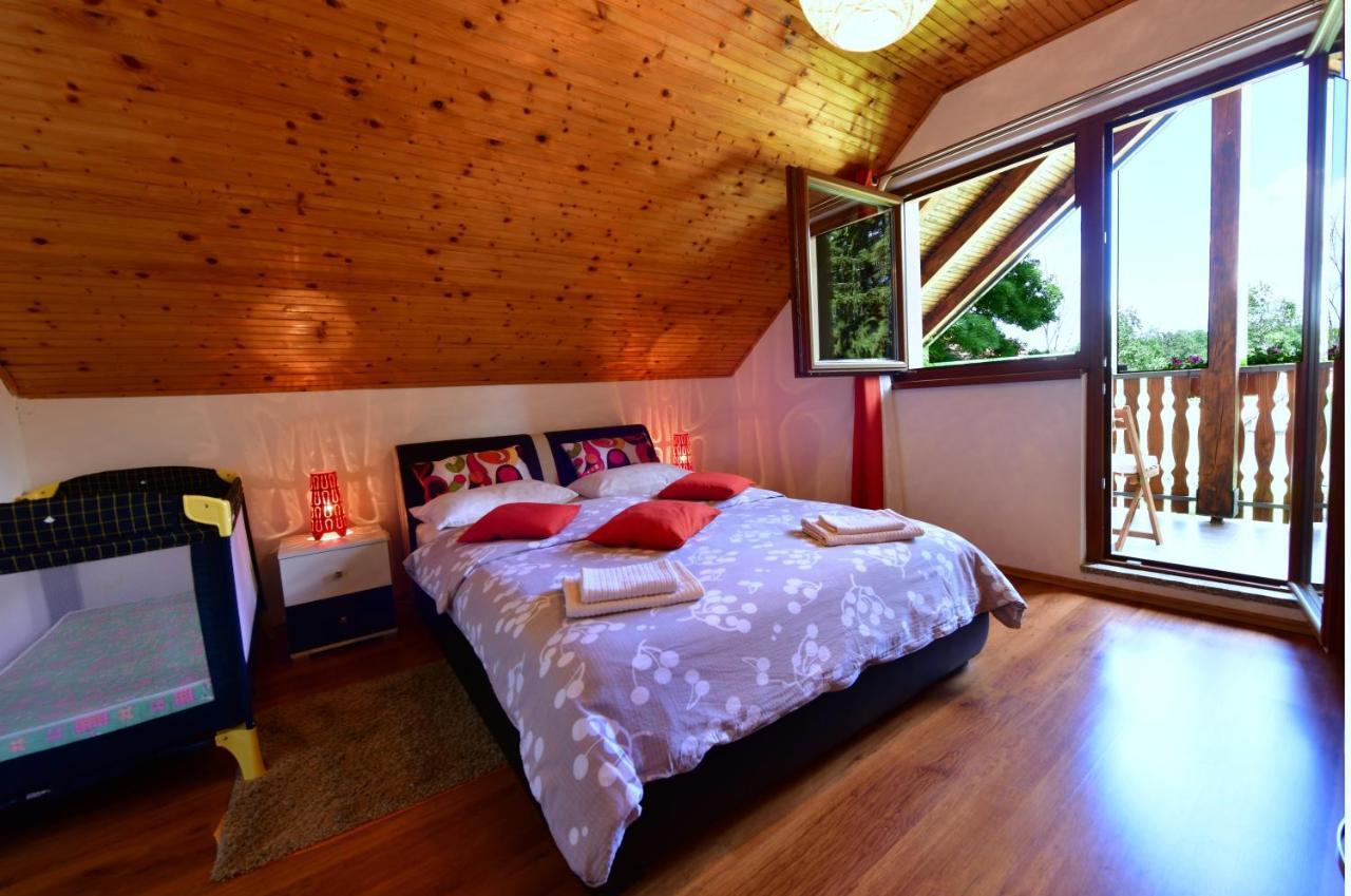 Apartman Jelena Rakovica Extérieur photo